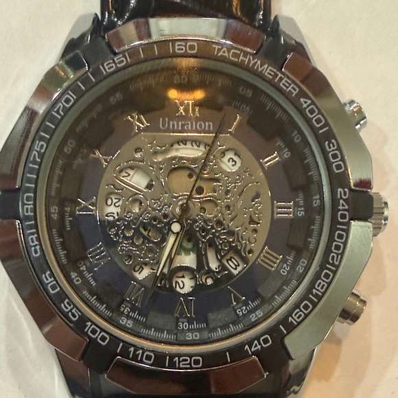 #58 Uraion Silver and Black Mechanical Skeleton Watch Steel